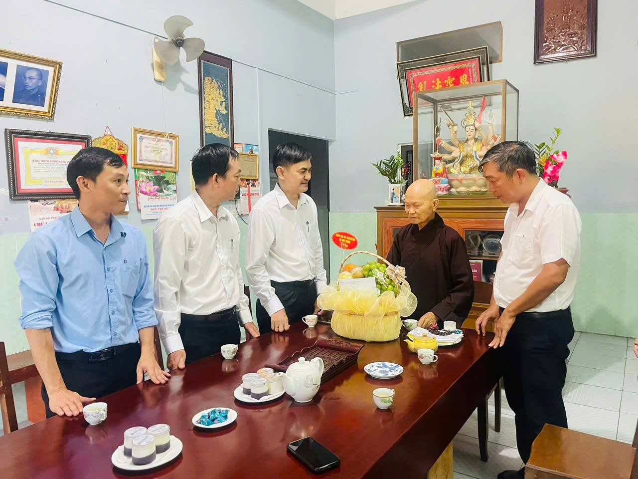 anh tin bai